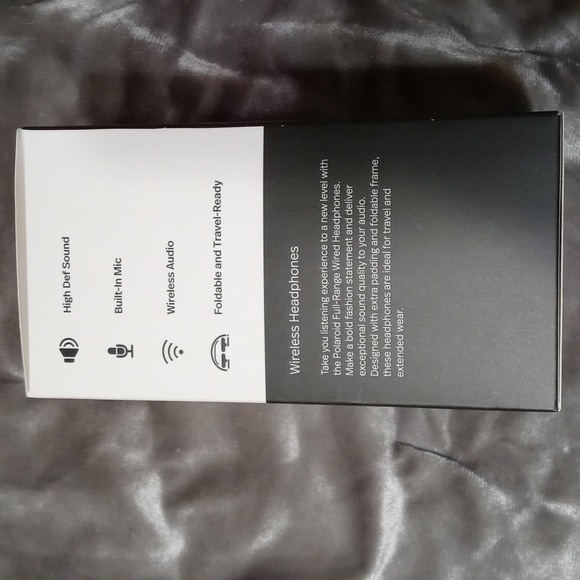 BNWT NIB POLAROID BLUETOOTH WIRELESS HEADPHONES W/MIC - Picture 6 of 6